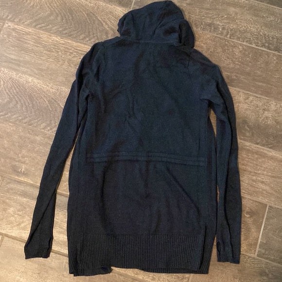 ZYIA Hooded Cardigan - Picture 4 of 7